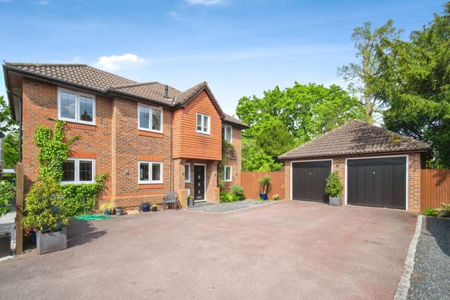 Thumbnail Detached house for sale in Somerset Grove, Bracknell