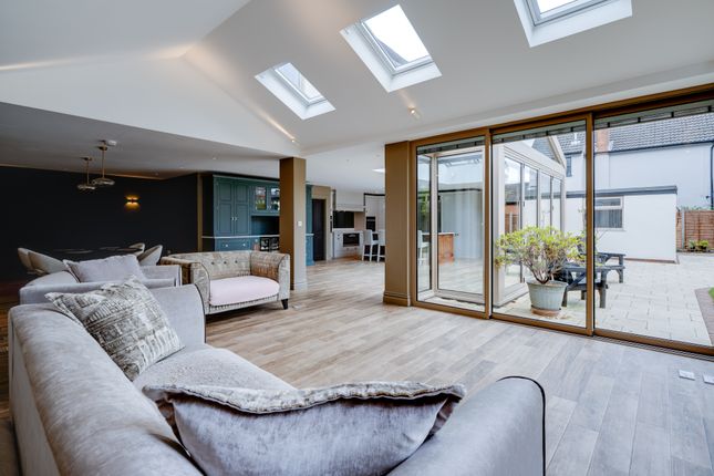 102 Woodbridge Road Brighter-44