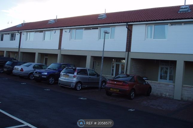 Thumbnail Flat to rent in Wingfield, Rotherham