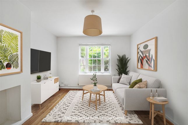 Thumbnail Terraced house to rent in Crestway, Putney