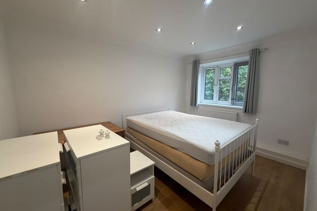 Astbury House, Astbury House, London photo 3