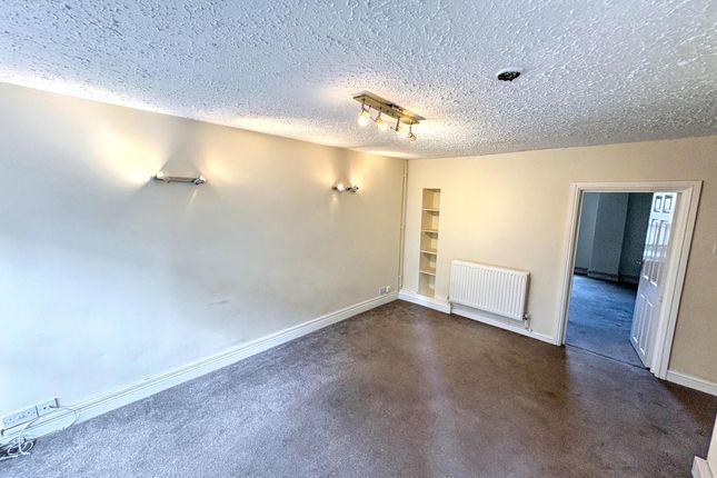6 Ground Floor Flat, Silver Street, Tetbury photo 2