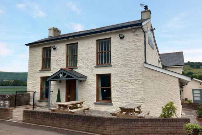 Thumbnail Pub/bar for sale in Pandy, Abergavenny