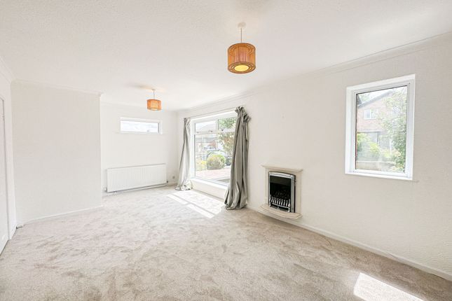 1 Buckingham Avenue, Wirral photo 2