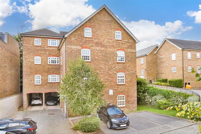 Thumbnail Flat for sale in Davy Court, Rochester, Kent