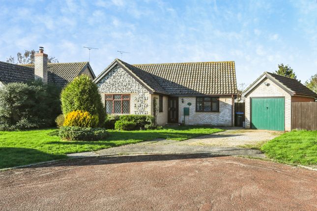 3-bed house on 25, Orchard Way, Bury St. Edmunds, £280,000