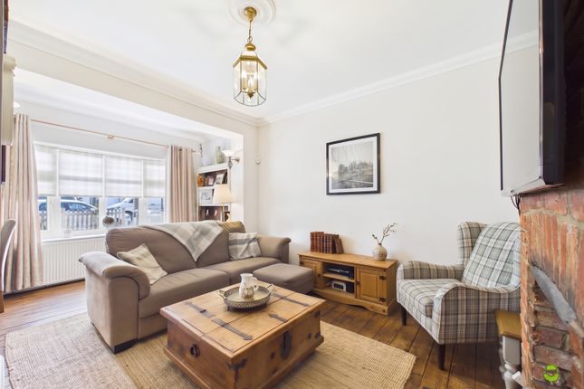 31, Harold Avenue, Belvedere photo 2