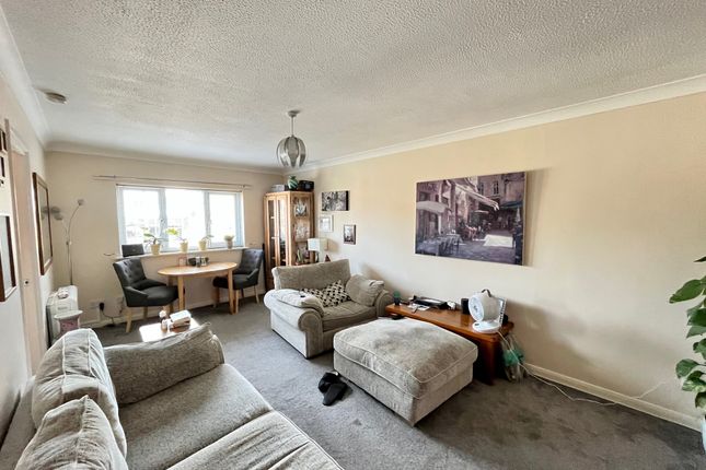 9, Rochford photo 2