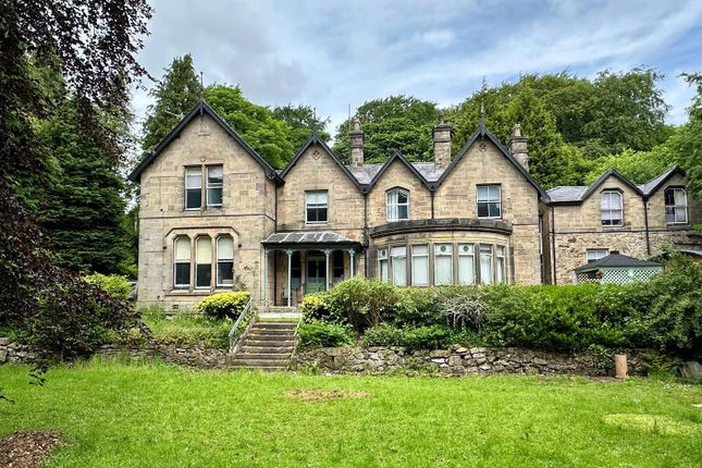 19-bed house on The Gables, 37, Manchester Road, Buxton, £800,000