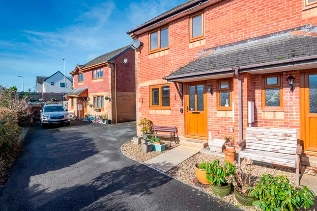 2-bed house on 3 Mole Ridge Way, South Molton, £200,000