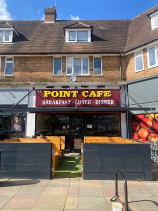Thumbnail Restaurant/cafe to let in Tattenham Crescent, Epsom, Surrey