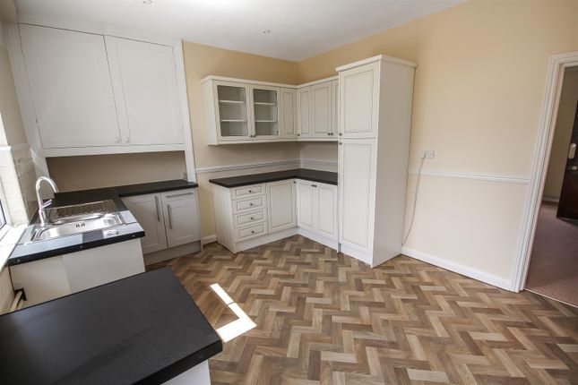 4 Thornton Hall Cottages, Staindrop Road, Darlington photo 4