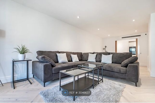 Apartment, Sheldon Square, London photo 2