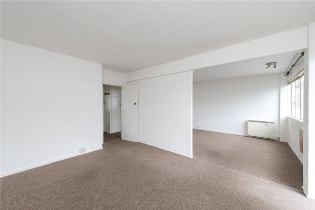 Flat 65, Pullman Court,, Streatham Hill, London photo 4