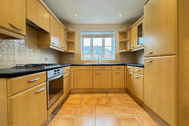 30, Gilbert Boulevard, Nottingham photo 4