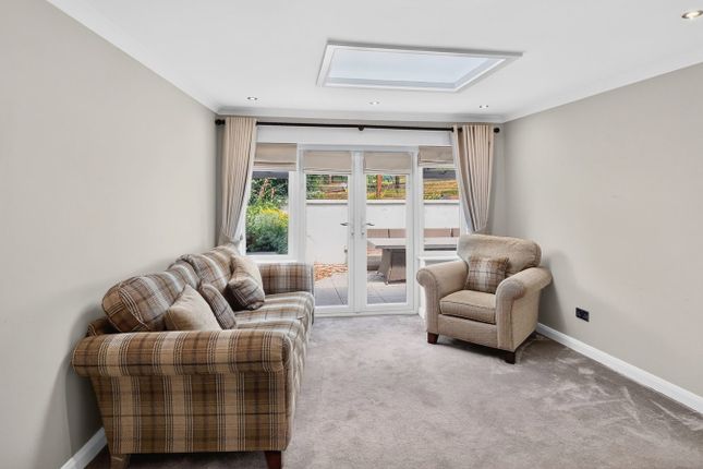 35, Famet Avenue, Purley photo 3