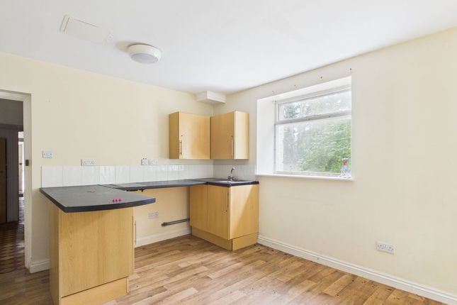 3, Pendarves Road, Camborne photo 3