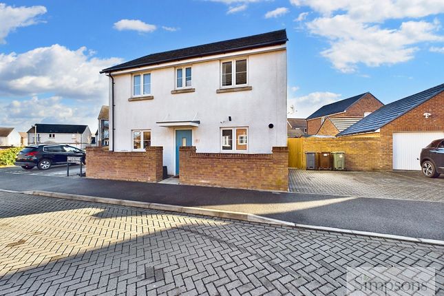 Detached house for sale in Elm Park, Didcot