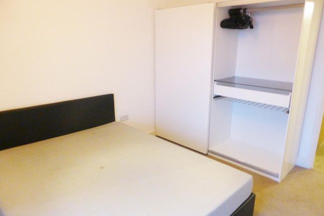 140, Connaught Heights, Royal Docks photo 5