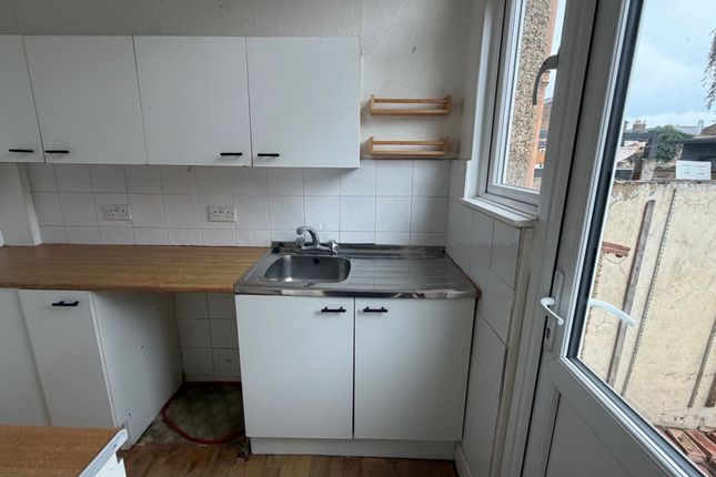 6 Glenmore Street, Southend-On-Sea photo 5