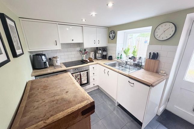 7, High Street South, Olney photo 2