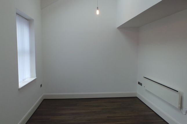 Flat to rent in Atlas Mill, Bentnick St, Bolton
