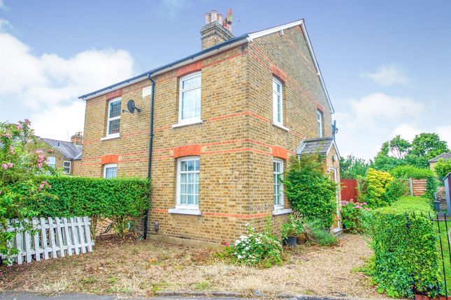 Old Highway, Hoddesdon EN11, 2 bedroom semidetached house