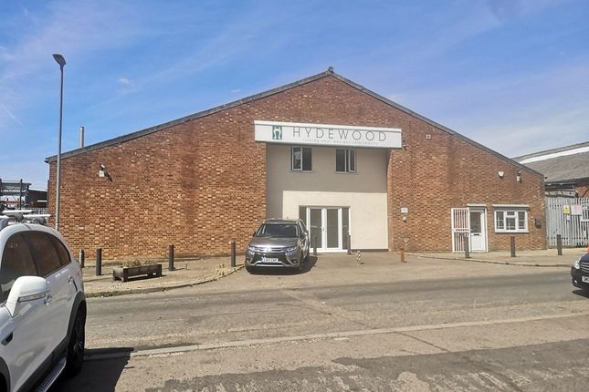 Thumbnail Warehouse to let in Southfield, Welwyn Garden City