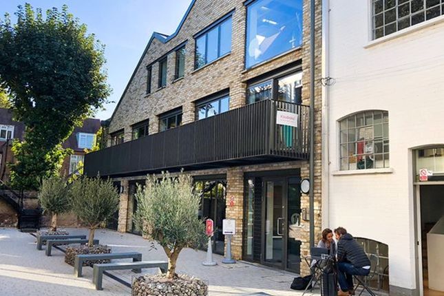 Office to let in Ground Floor Rear, The Works, 14 Turnham Green Terrace Mews, Chiswick