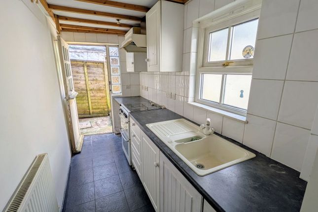 38, Mount Street, Penzance photo 4