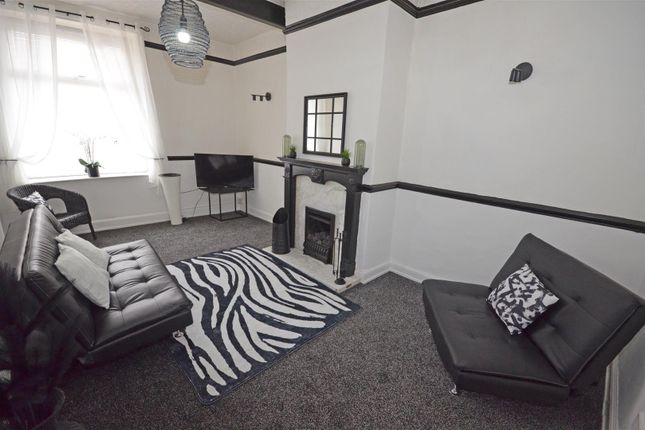 Terraced house for sale in Stockport Road, Mossley, Ashton Under Lyne