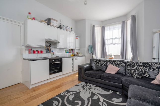 Flat for sale in Horn Lane, Acton, London
