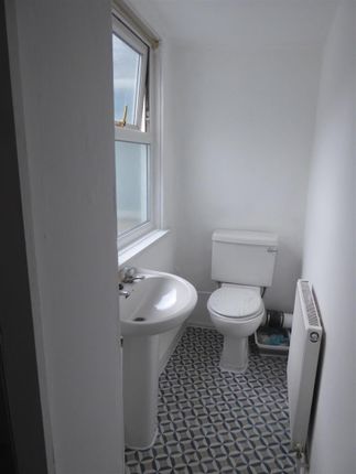 Anvil Cottage, 8, Wellbrook Street, Tiverton photo 5