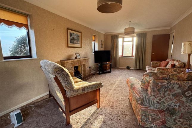 14, Stonehill Drive, Bromyard photo 4