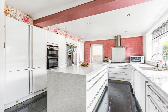 6, High Ridge, Cuffley photo 4