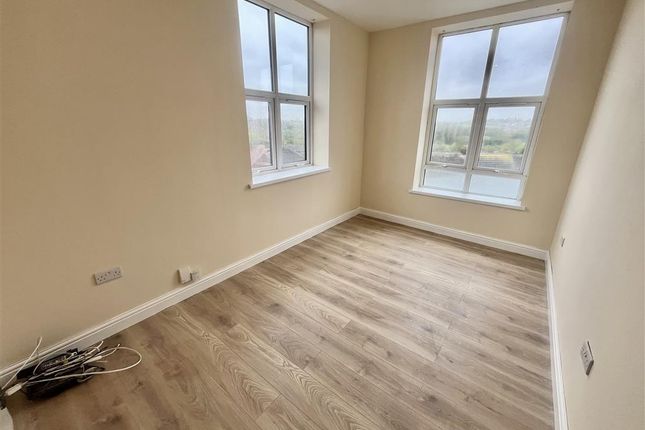 Flat to rent in Eastwood Road, Kimberley, Nottingham