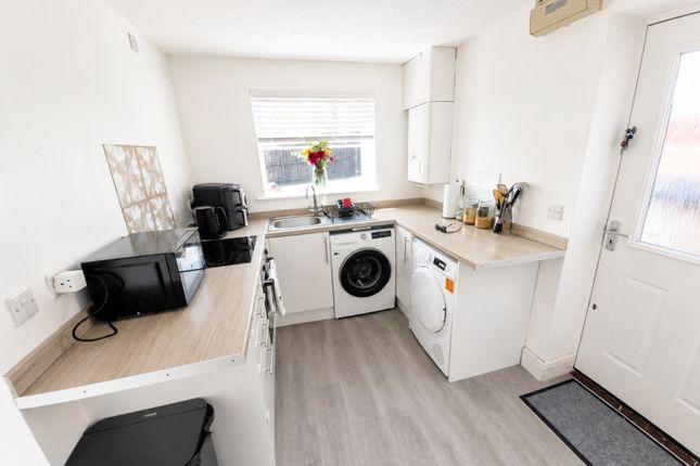 28, Dickens Way, Crook photo 3