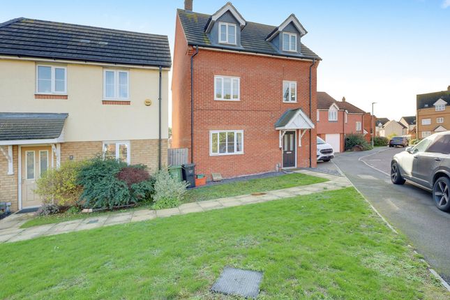 Detached house for sale in Monarch Close, Wickford