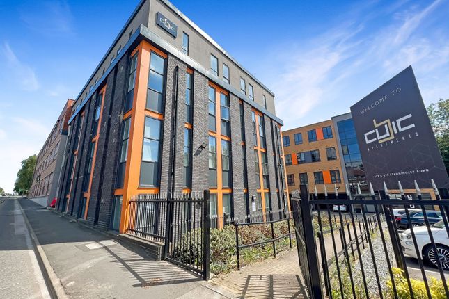 Flat to rent in Cubic Apartments, 533 Stanningley Road