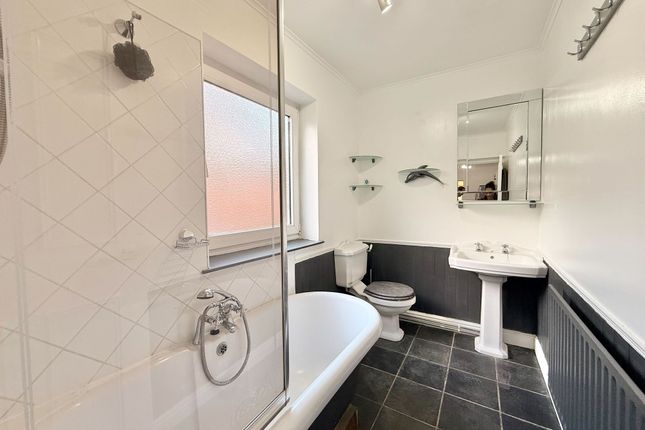 1 Sandown Road, Rugby photo 5