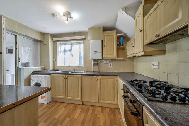 40, Wardell Close, London photo 3