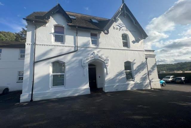 Office to let in The Old Registry, Amersham Hill, High Wycombe, Bucks