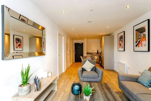 Flat to rent in Exchange Square, The Priory Queensway, Birmingham