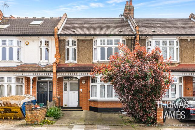 Thumbnail Flat for sale in Oakfield Road, Southgate