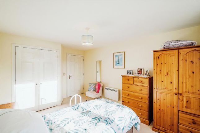 Flat for sale in Amelia Court, Union Place, Worthing, West Sussex