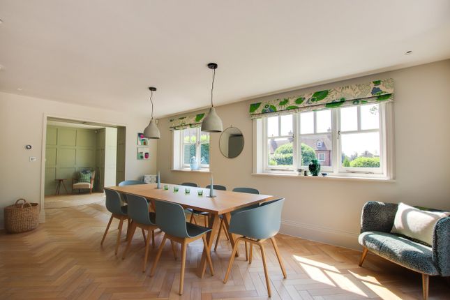 Grove Cottage, Grove Pastures, Lymington photo 4