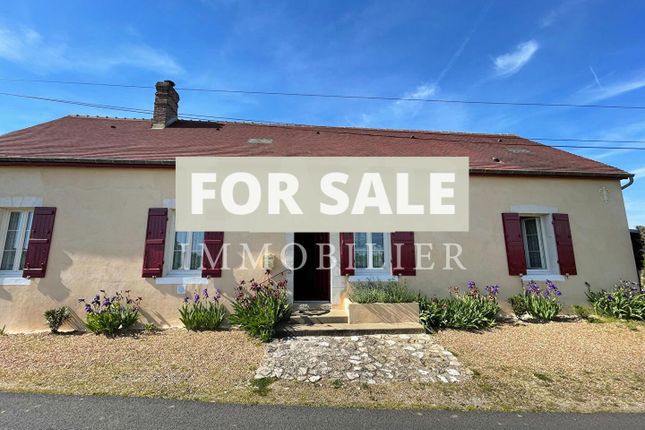 Detached house for sale in Le Mele-Sur-Sarthe, Basse-Normandie, 61170, France