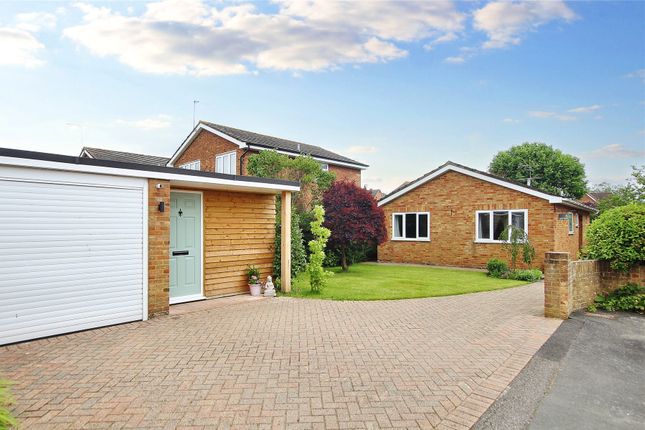 Thumbnail Bungalow for sale in West End, Woking