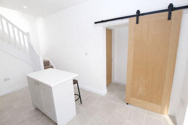 12 Key Sike Lane, Todmorden photo 4