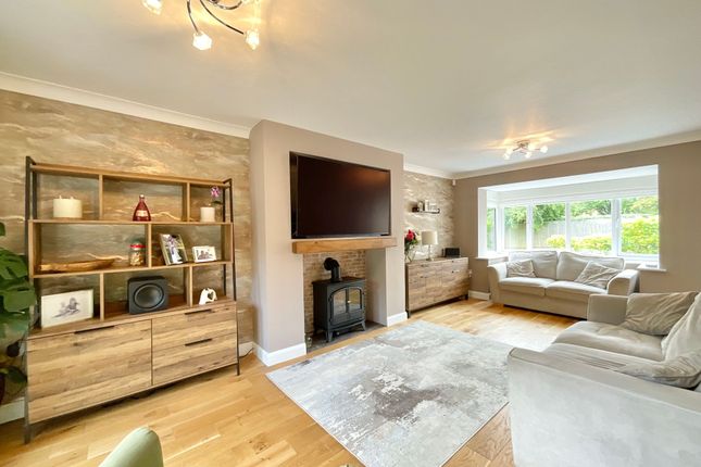9 Broomhall Drive, Crewe photo 2